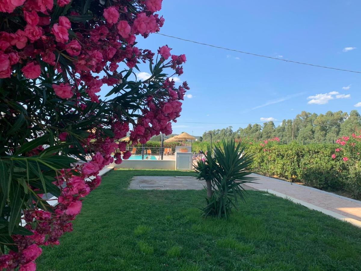 Hotel Letizia Follonica Bagian luar foto